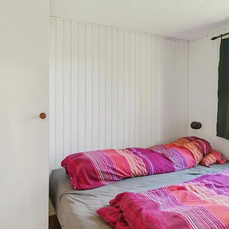 3 Bedroom In Knebel