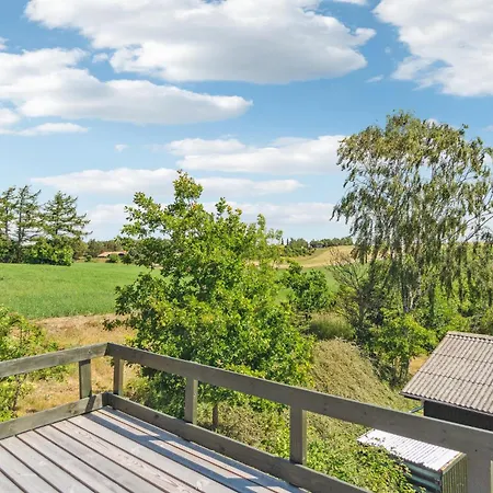 3 Bedroom In * Knebel