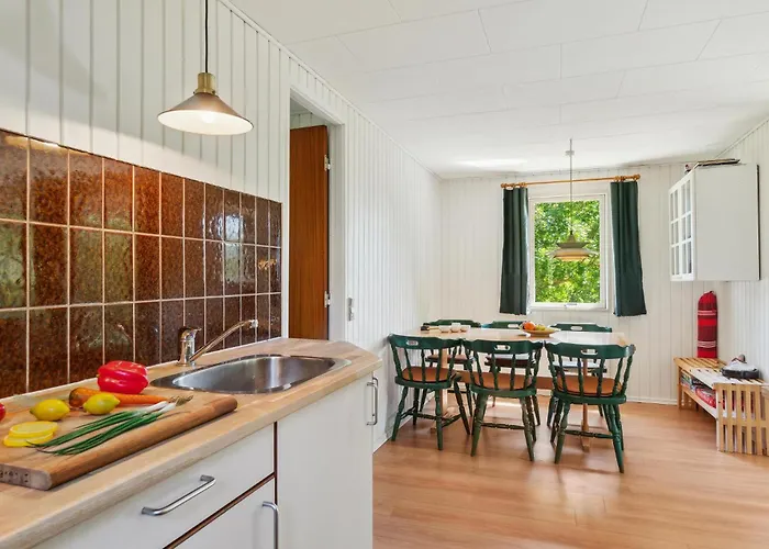 3 Bedroom In Knebel
